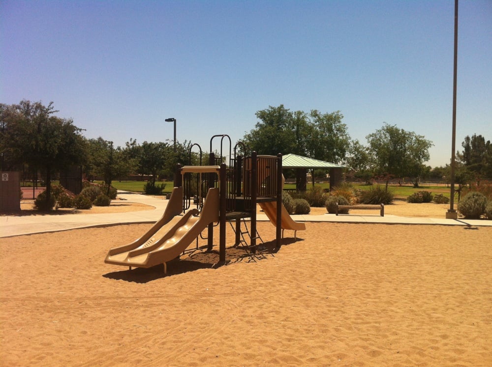 Fletcher Heights community photo 3